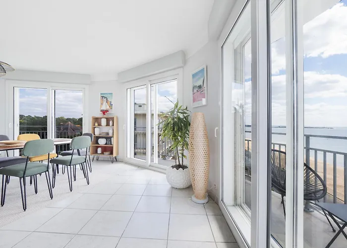 Heol, 5eme Etage,face