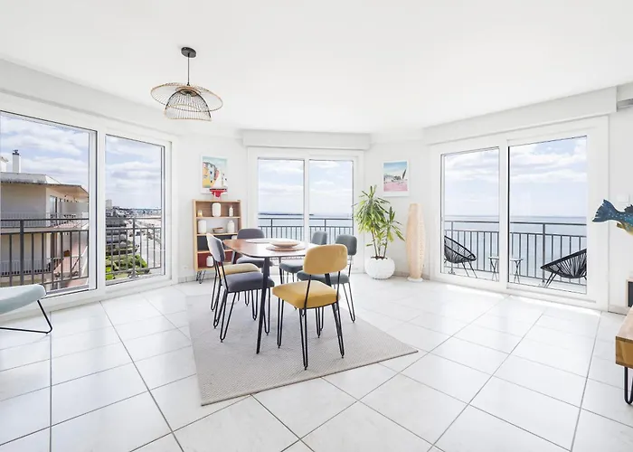 Heol, 5eme Etage,face La Baule